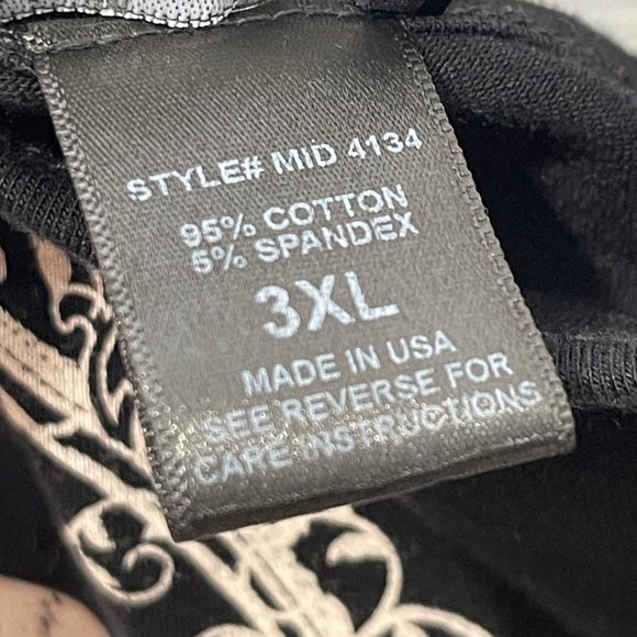 Midnight Hour Skull Tarot Card Graphic Print Long Sleeve Mid Length Goth Shirt - Picture 5 of 7